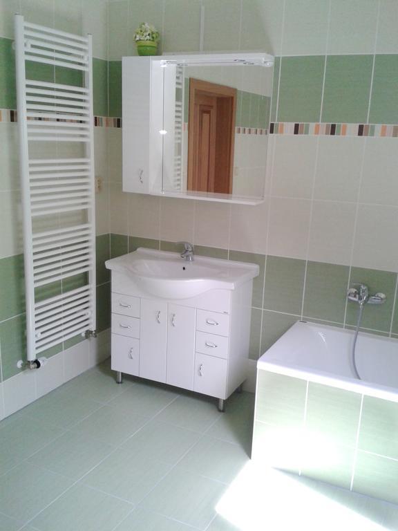 ホテル Penzion U Blatce Nové Hrady 部屋 写真